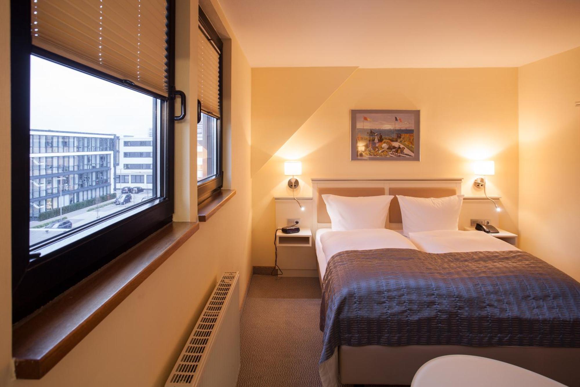 Centro Hotel Goya Wolfsburg, Trademark Collection By Wyndham Ngoại thất bức ảnh